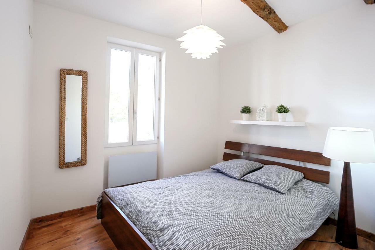 Gregbnb - T2 Cosy Et Design - Parking Inclus - Wifi - 15Min Gare Toulon Exterior photo